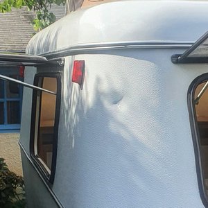 Poc carroserie-3.jpg