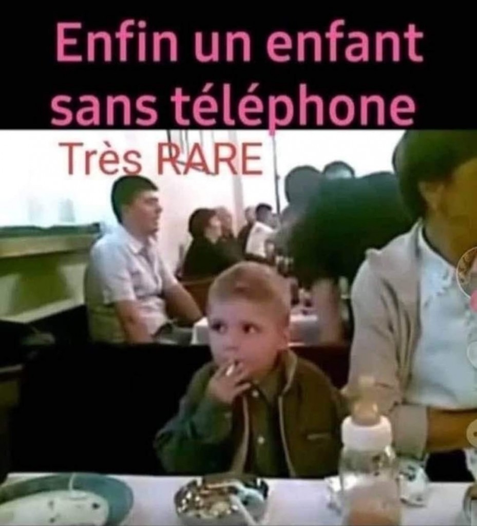 Enfant sans tél.jpg