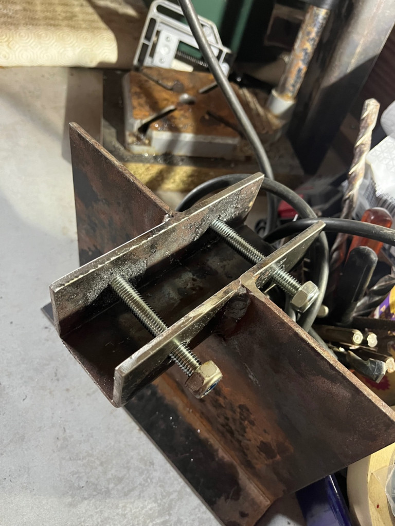 IMG_2415.jpeg (414.83 Kio) Vu 10519 fois Support moteur