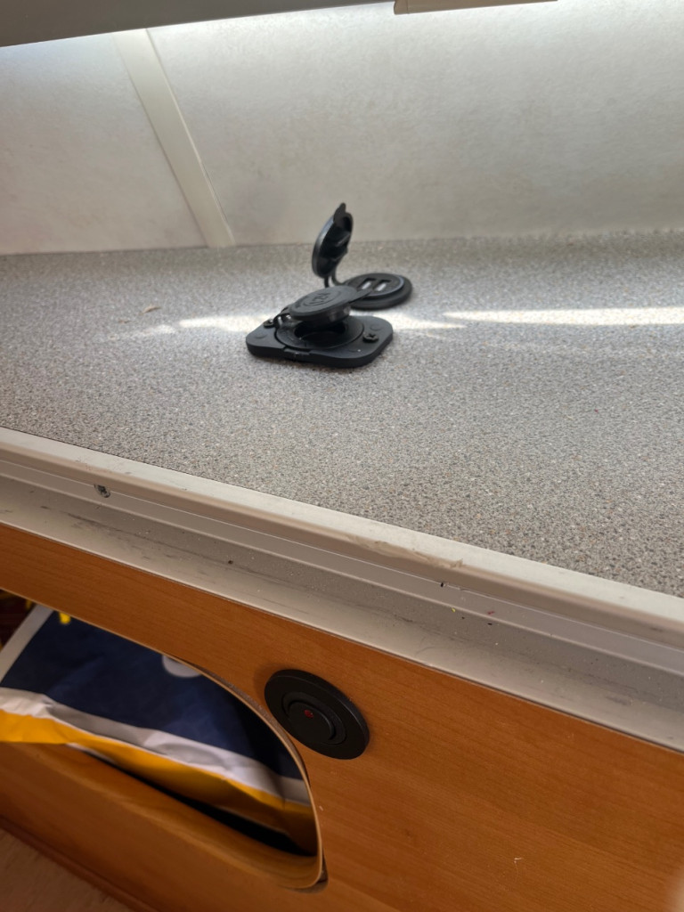 IMG_2561.jpeg (358.15 Kio) Vu 9921 fois Prises avant