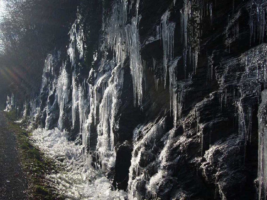 Eriba Stalac glace.jpg