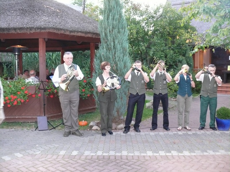 Image08.jpg