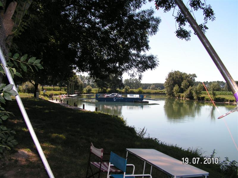 PICT0074 (Medium) (2).JPG