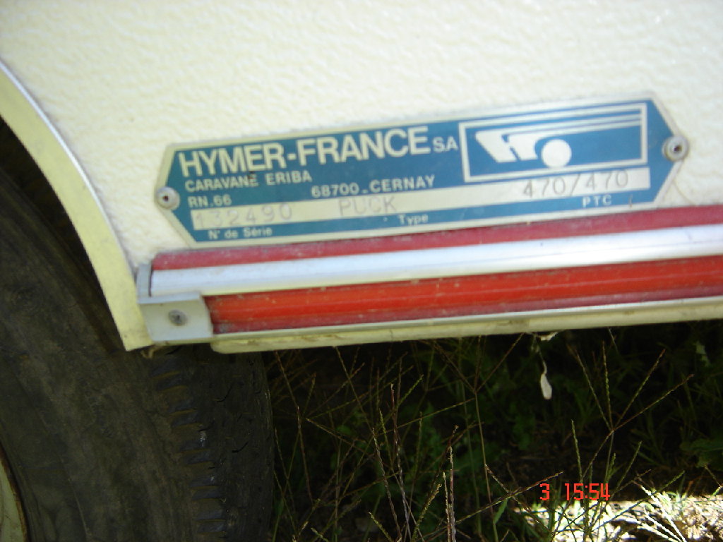 plaque identification puck