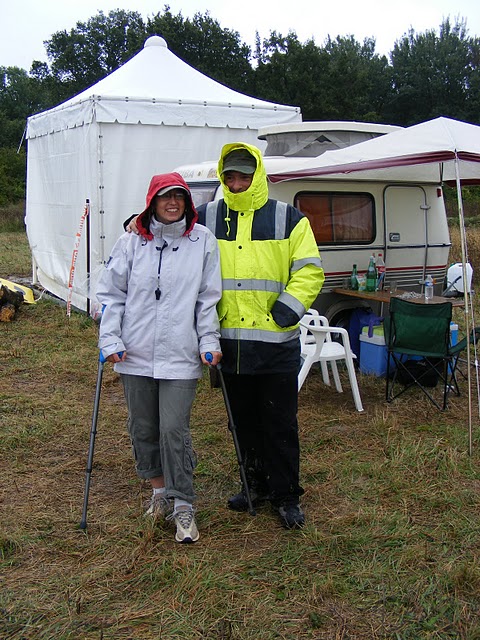 Notre poste sur la course. Bon Aurore n'avait pas prévu de finir la course avec des béquilles mais une chute lors d'une intervention c'est terminée par une belle entorse à la cheville :(