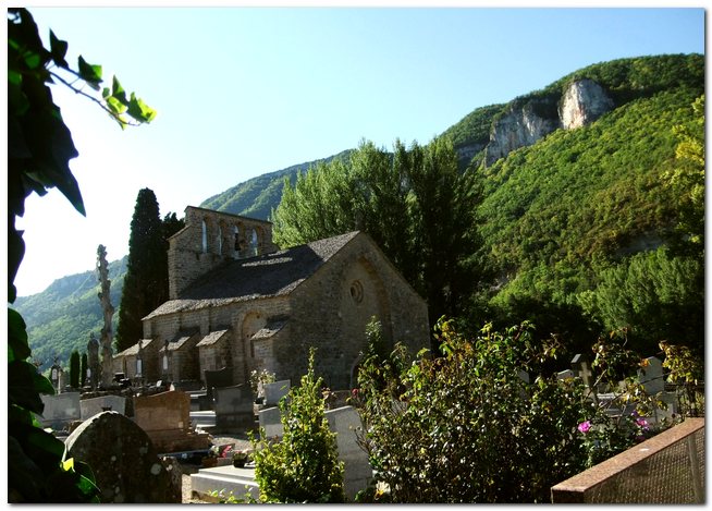 mostuejouls_notre_dame_des_champs02.jpg