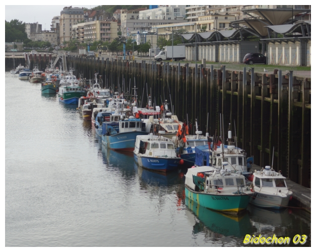 Vue sur le port (11) [800x600].jpg
