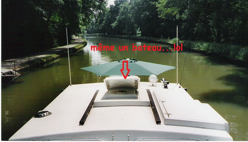 Bateau Escapade  canal de Briare- forum.jpg