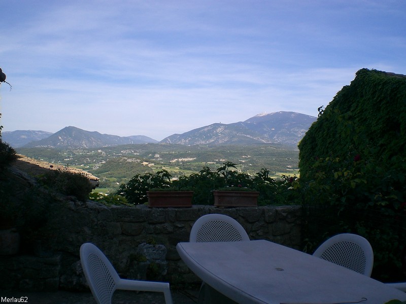 Crestet, joli village proche de Vaison