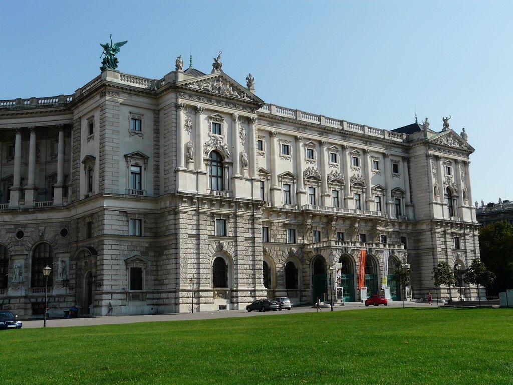 13 palais vienne.JPG