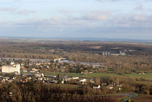 vue près de la maison de retraite de <br />sancerre