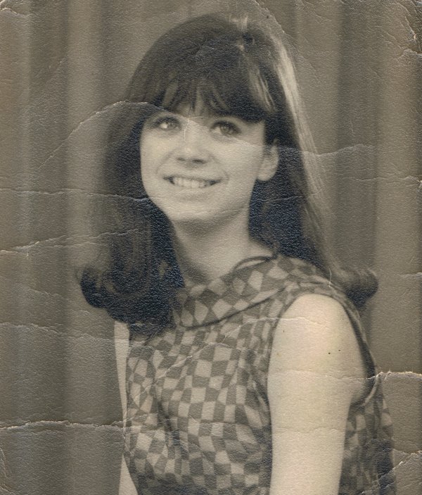 Lynda.jpg