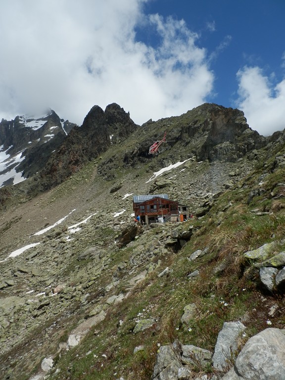 ravitaillement au refuge du Pigeonnier