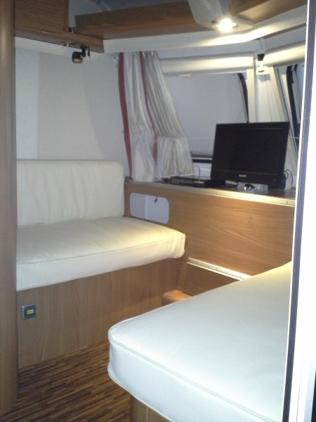 cell Andrea 04 02 15 006 (450 x 600).jpg