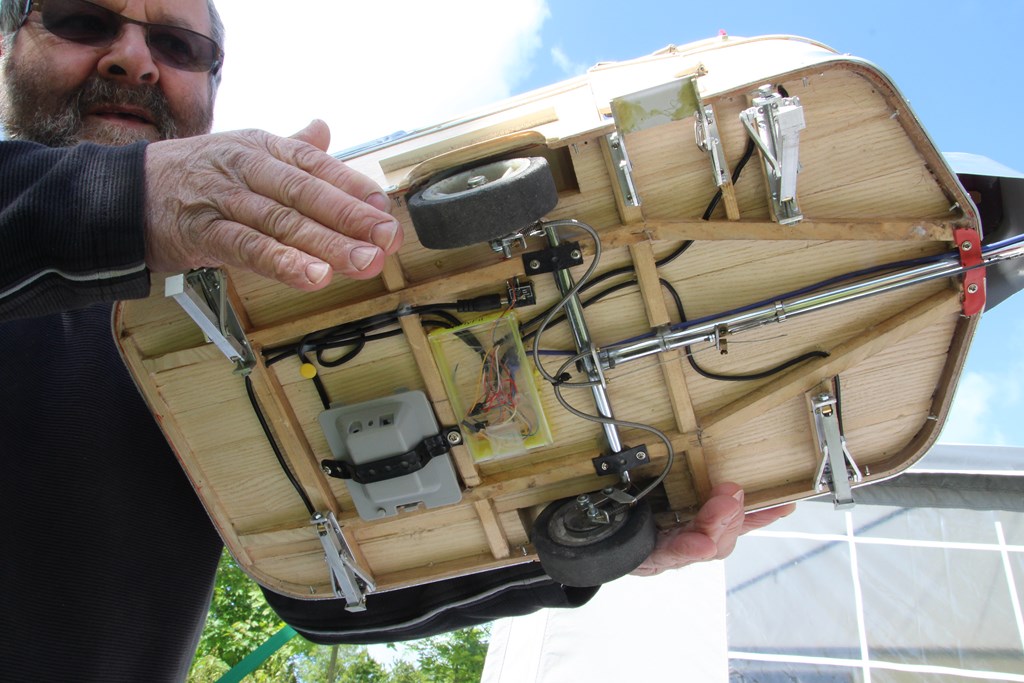 PlougoumelenGDM 551 (Copier).JPG