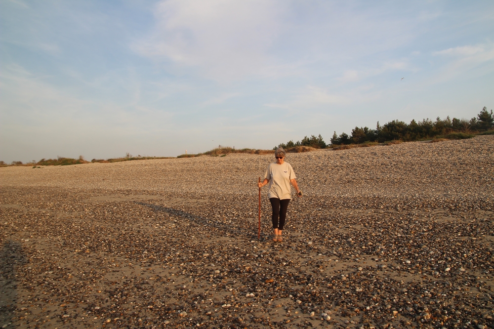 Sur la plage à Le Hourdel, seule au monde.