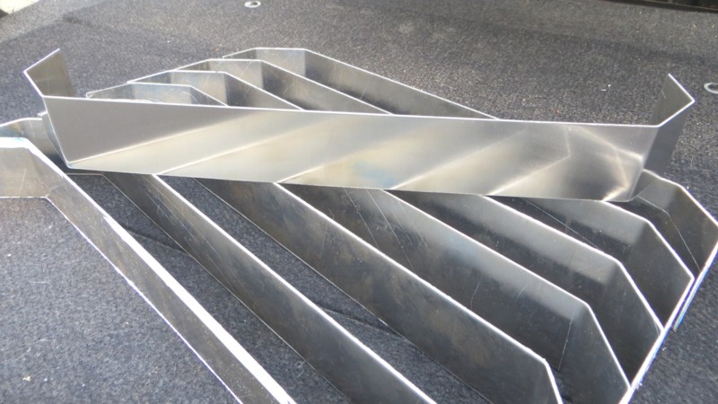 Ridelles étagère4.JPG