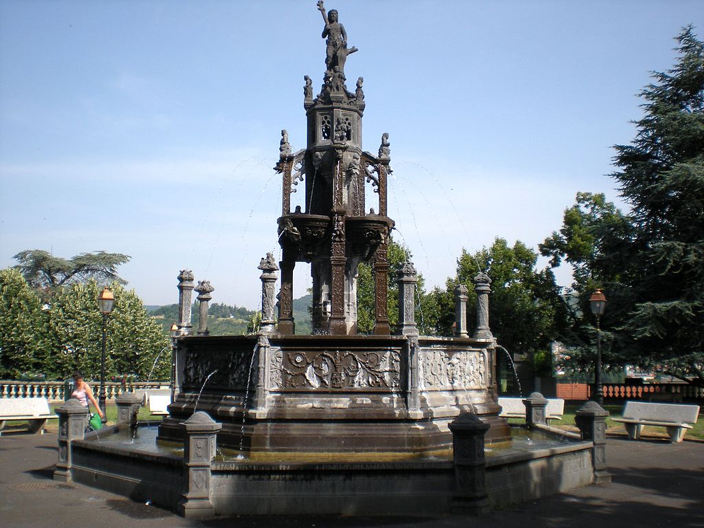 Fontaine d'Amboise-Clermont-Ferrand.jpg