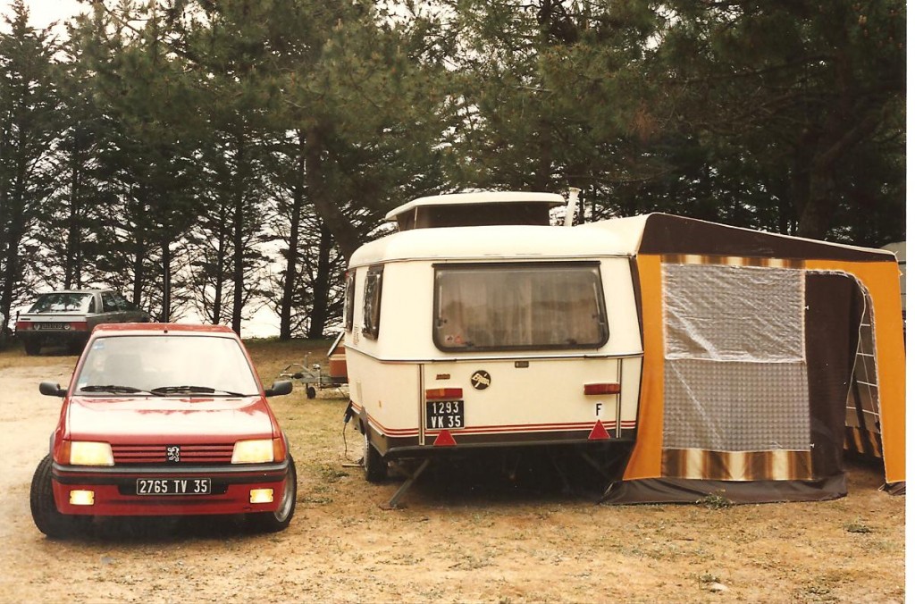 1990 2.jpg
