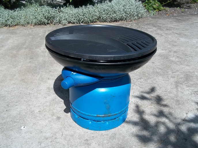 plus  ce grill , réchaud.