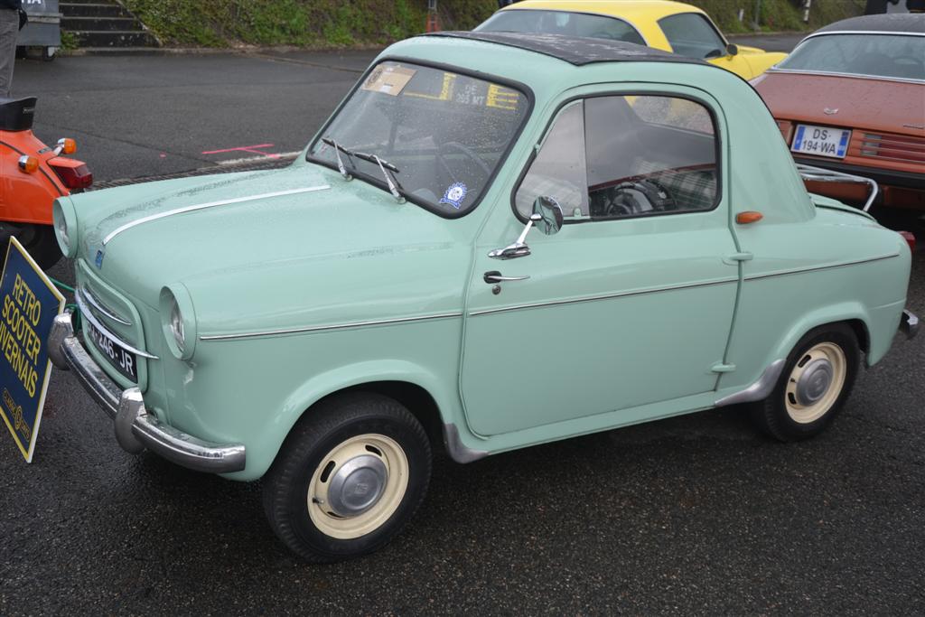 Classic Days  ACMA VESPA 400 de 1959 097 (Large).jpg