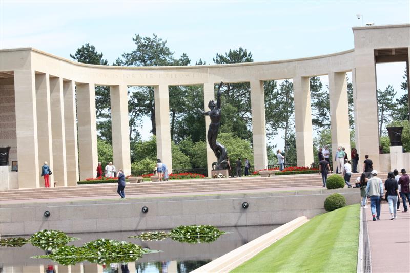 Omaha-Beach, Memorial et cimetière Américain