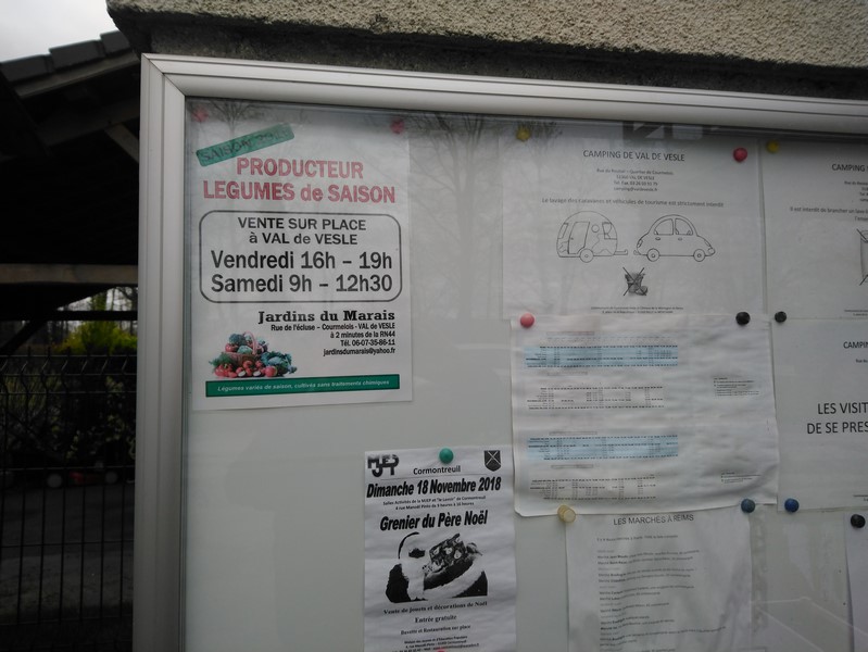 maraîcher à la sortie du village.