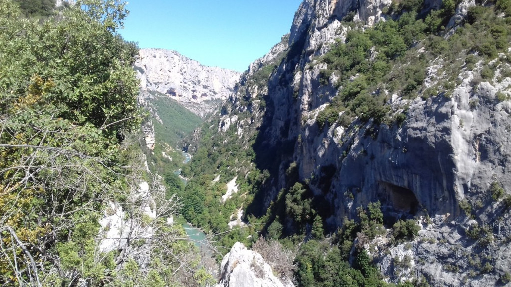 Les gorges, vu depuis le Gr4