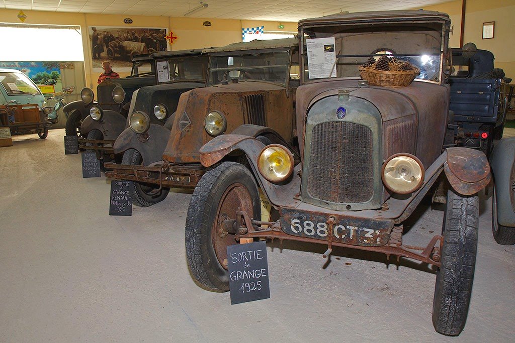 1965 salviac-citroen[1].jpg