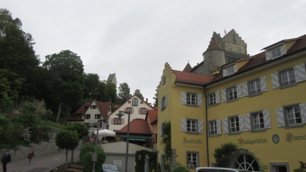 IMG_4823.JPG (145.08 Kio) Vu 10499 fois Le château vieux ...