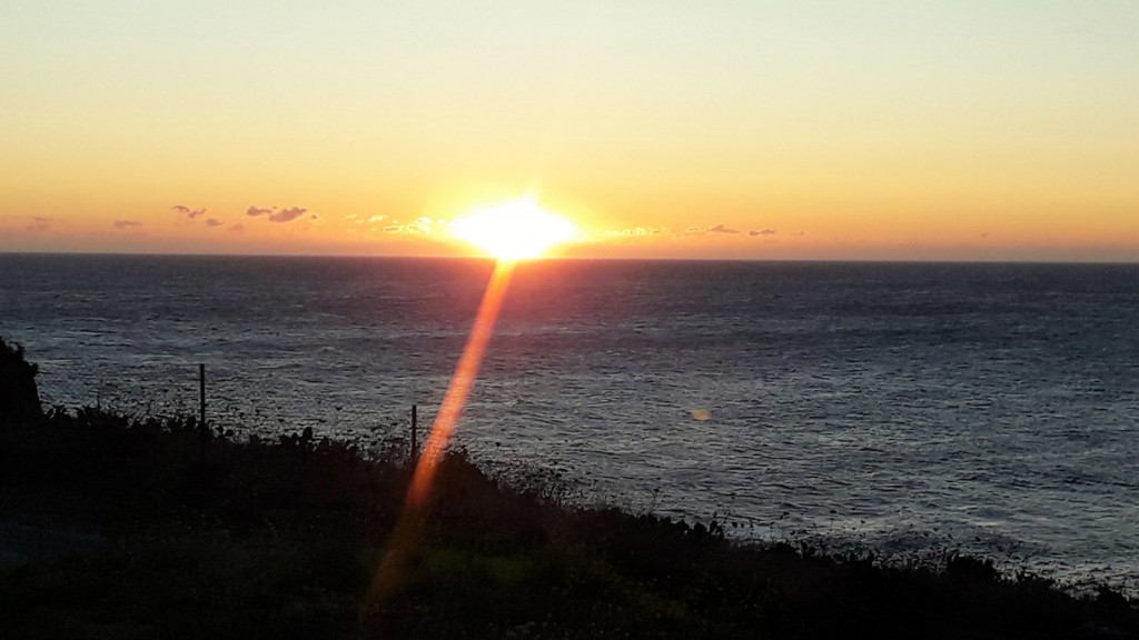 à 8 heure un beau lever de soleil