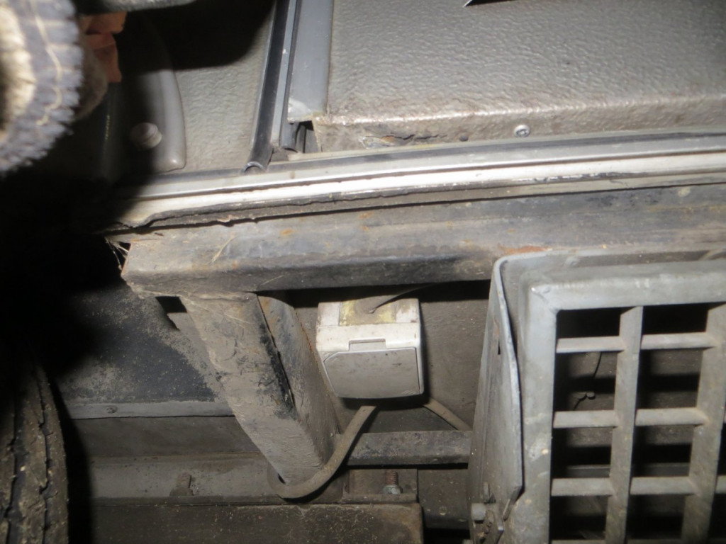 Prise éclairage extérieur.jpg.JPG