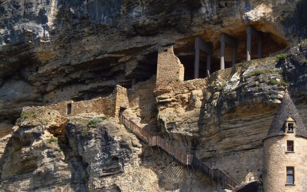 La Roque Gageac fort.jpg