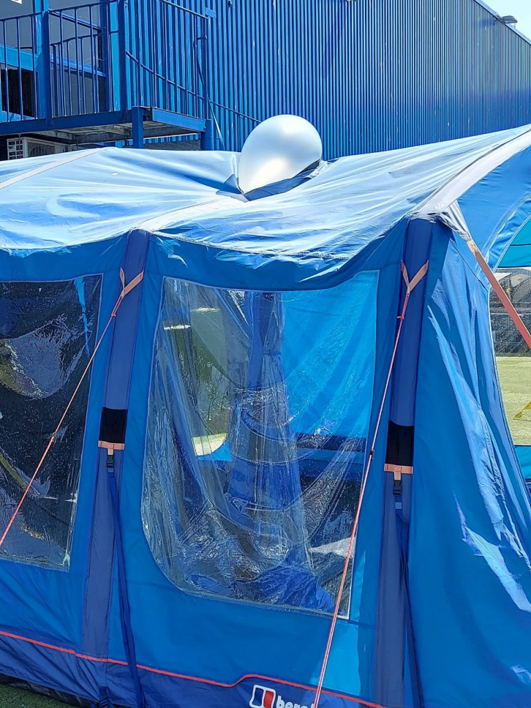 tenda negozio esplosa.jpg