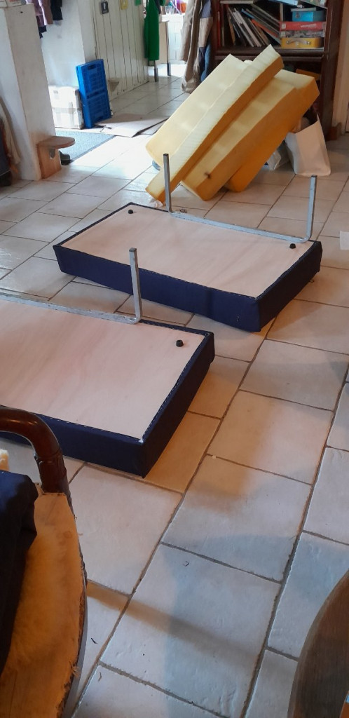 fin banquettes
