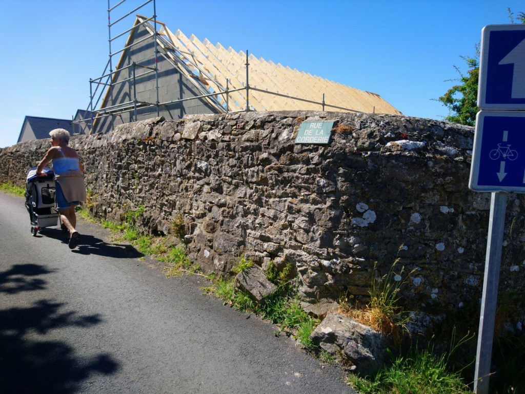 Il n'y a plus que la rue  !